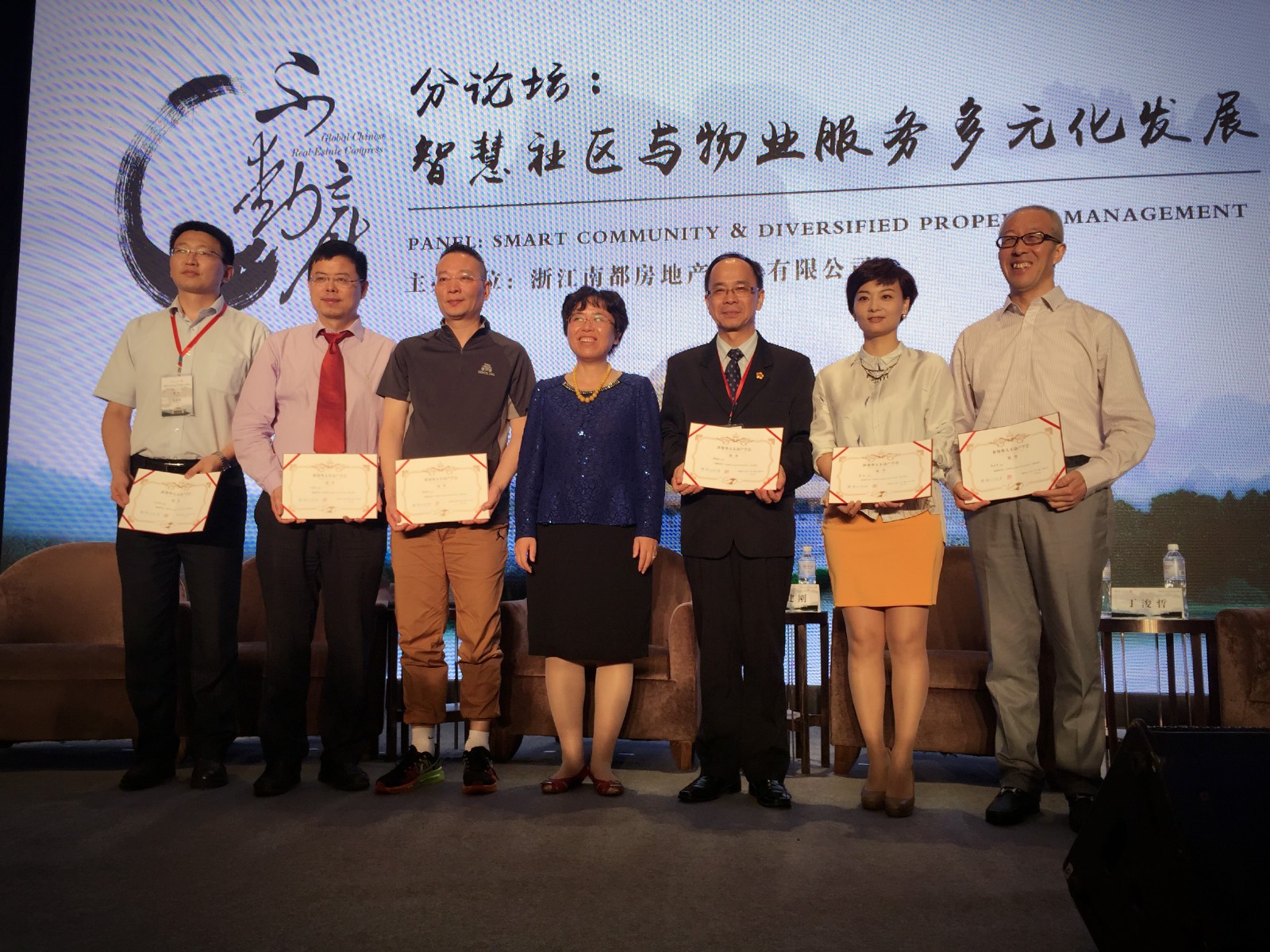 14676093363107757E1C.jpg IMG_7835_meitu_1.jpg