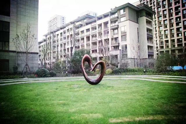 1483683518631577p396.jpg 640.webp (6).jpg