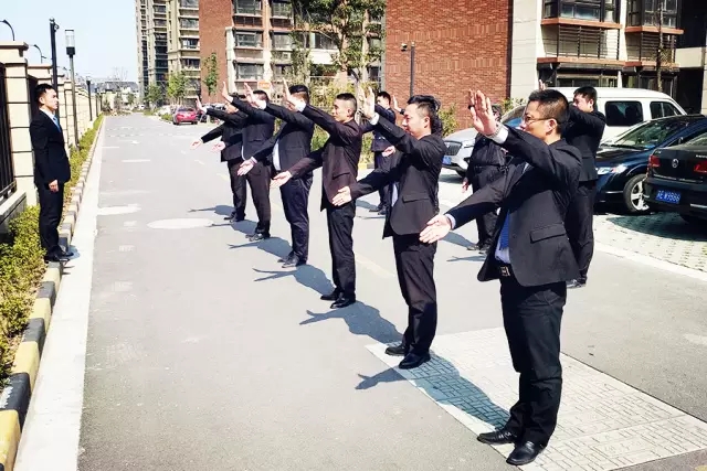 14897186771129196AC0.jpg 640.webp (21).jpg