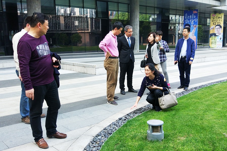 14919918788188513A7D.jpg 3.jpg