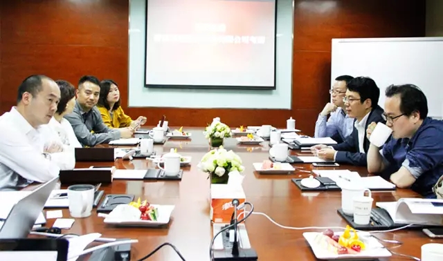 1493974778718931B9CA.jpg 640.webp (10).jpg